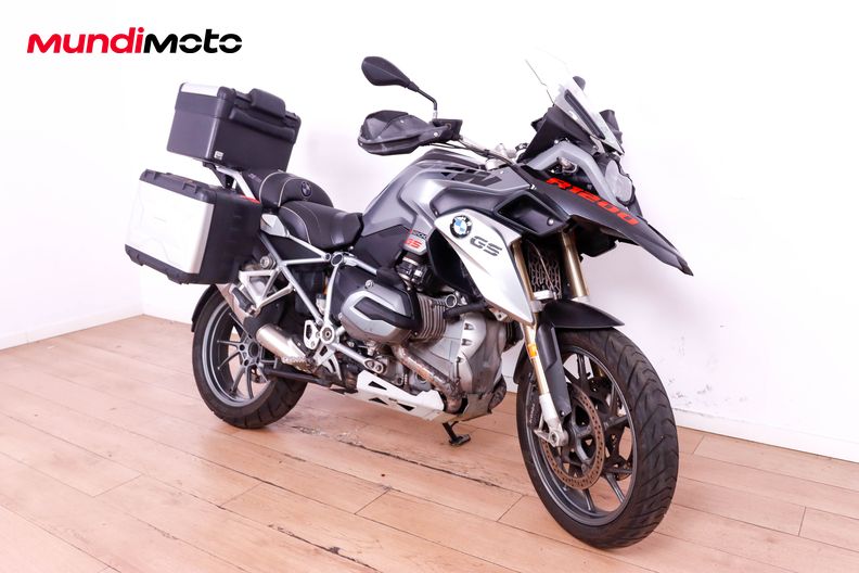 Motorbike image 1