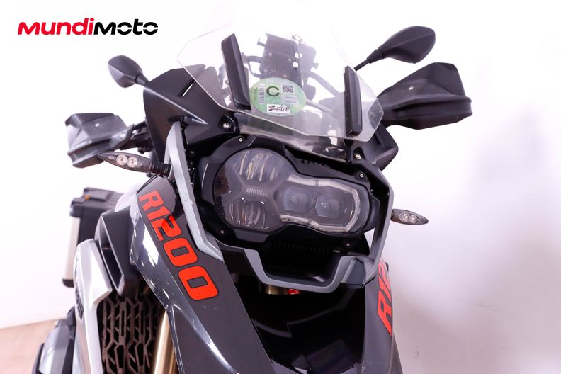 Motorbike image 4