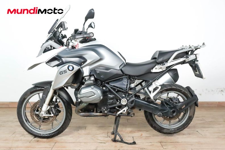 Motorbike image 5