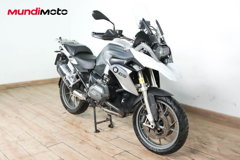 Motorbike image 1