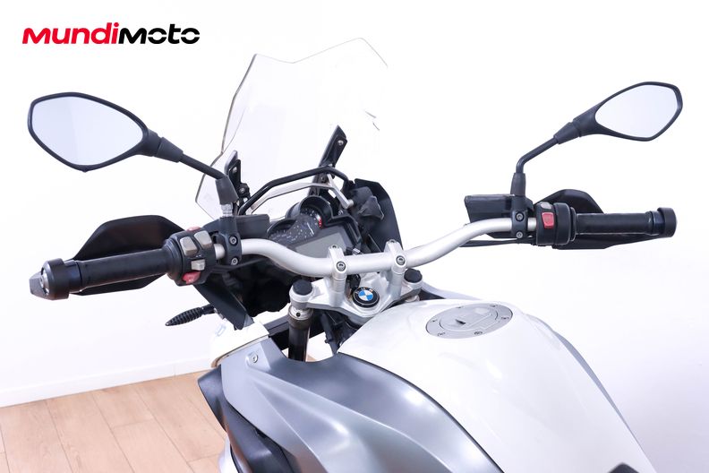 Motorbike image 10