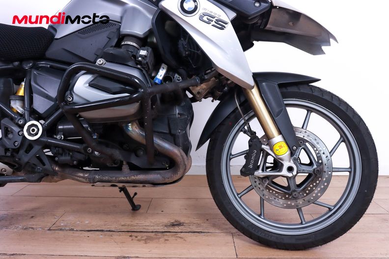 Motorbike image 12