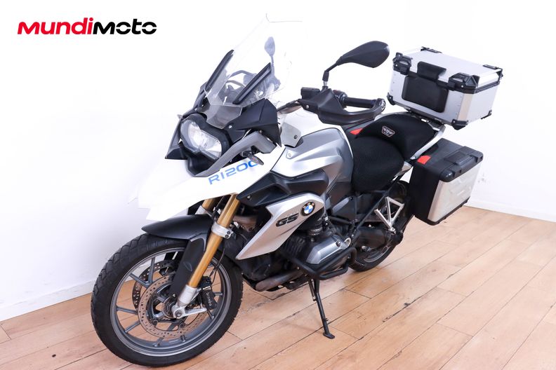 Motorbike image 7