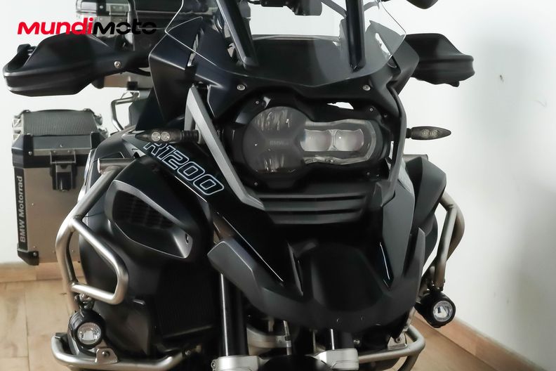 Motorbike image 4