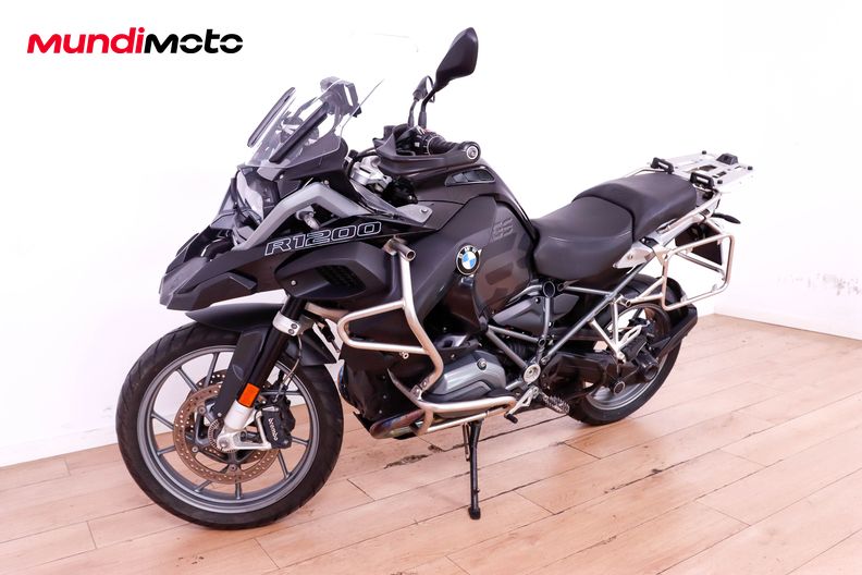 Motorbike image 7