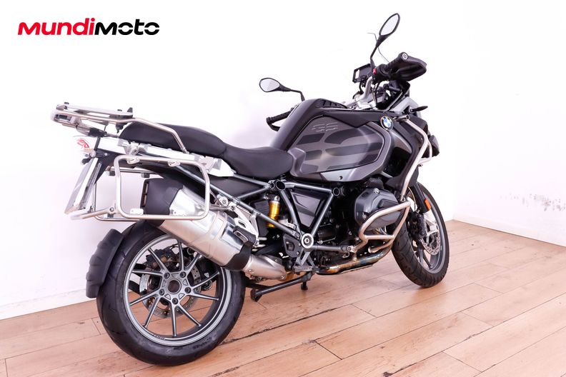 Motorbike image 2