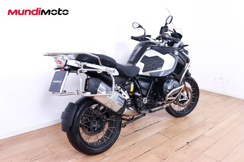 Motorbike image 2