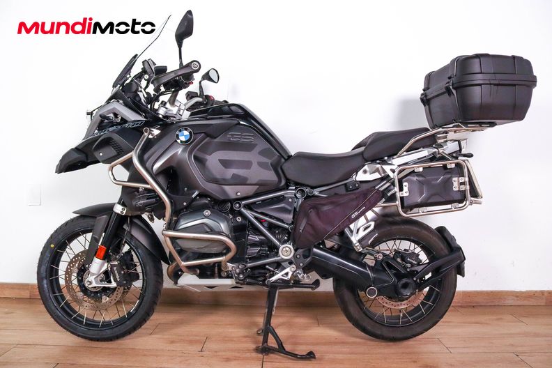 Motorbike image 5