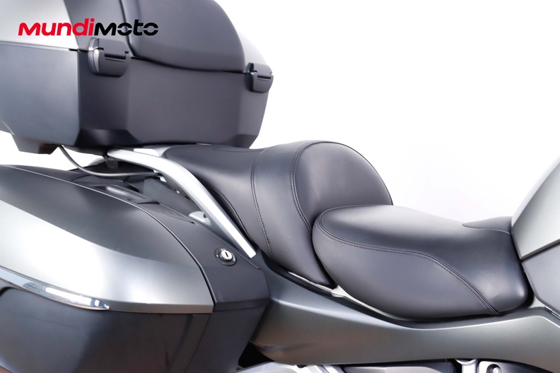 Motorbike image 13