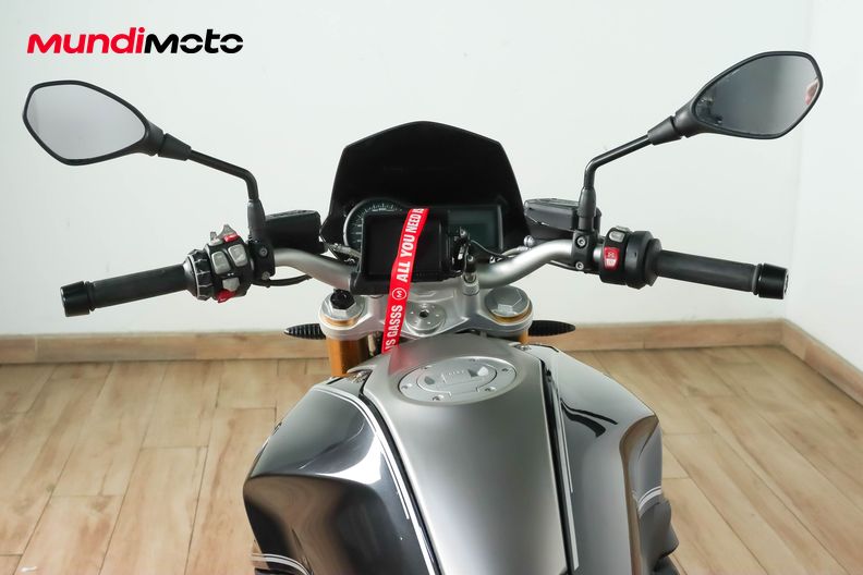 Motorbike image 10