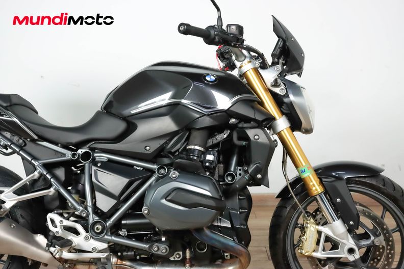Motorbike image 12