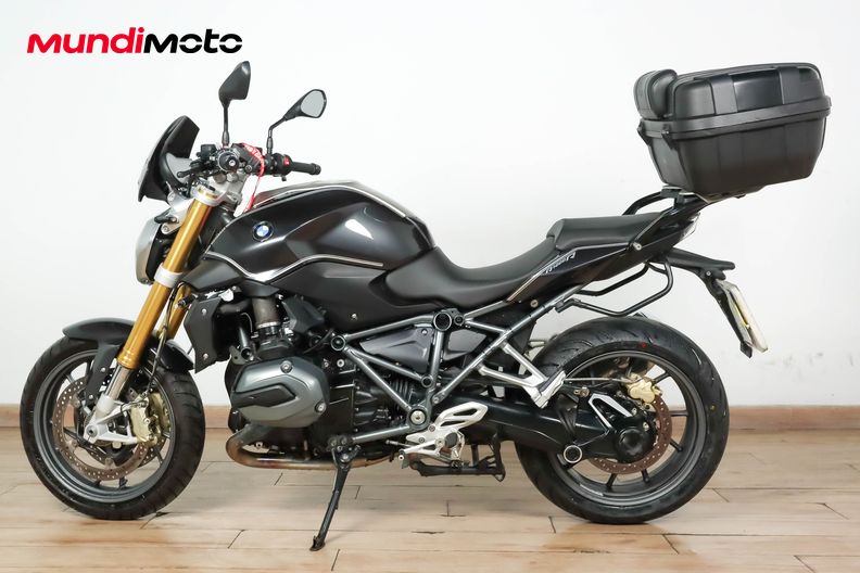 Motorbike image 5