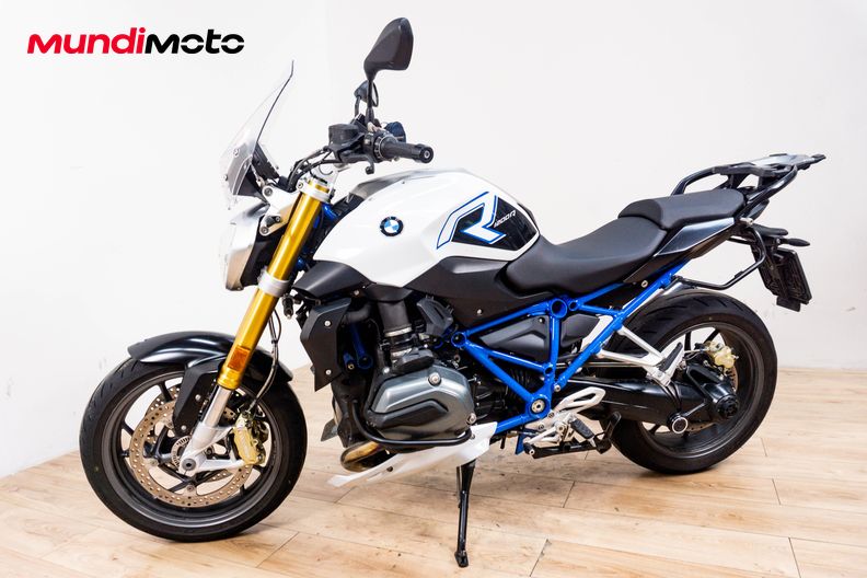 Motorbike image 6