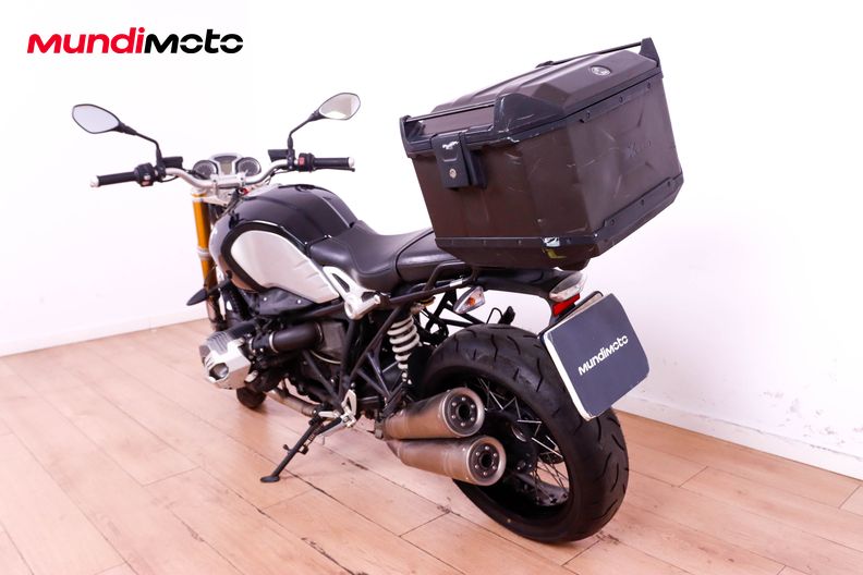 Motorbike image 6