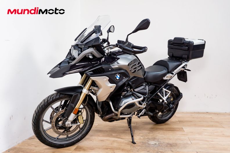 Motorbike image 6
