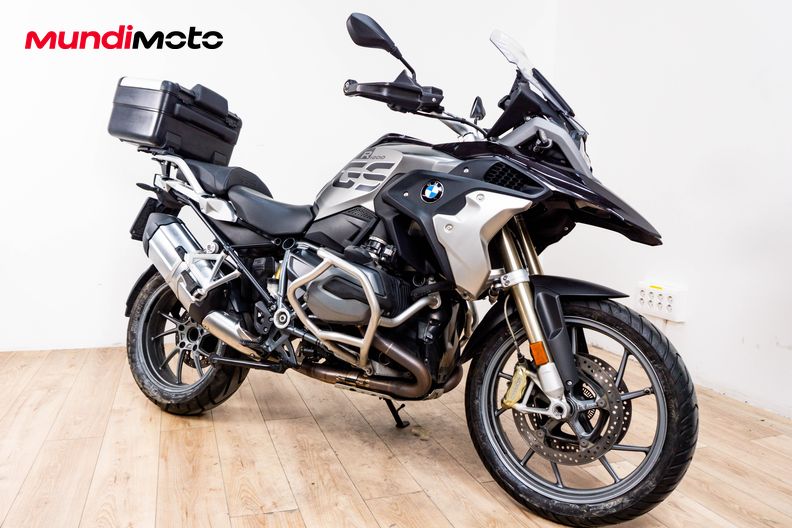 Motorbike image 1