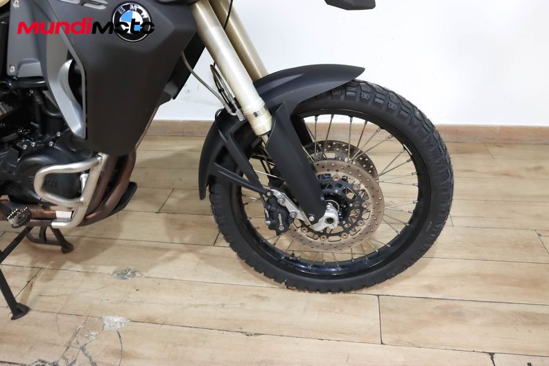 Motorbike image 12