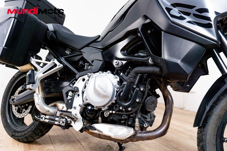 Motorbike image 4