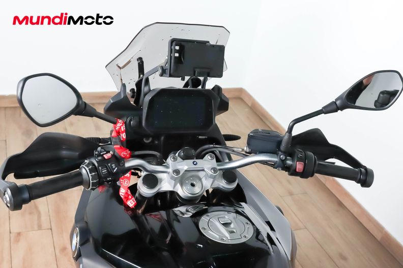 Motorbike image 10