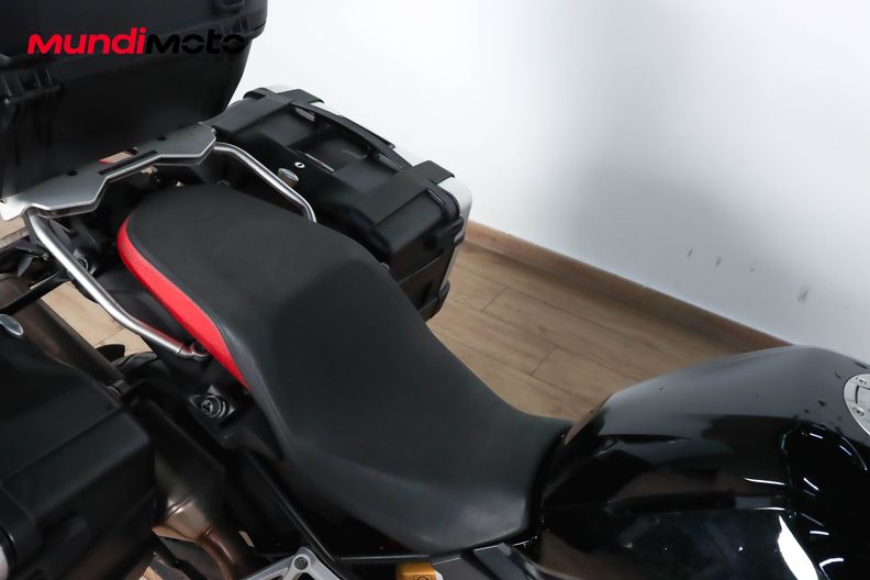 Motorbike image 13