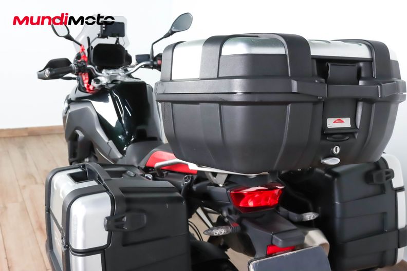 Motorbike image 9