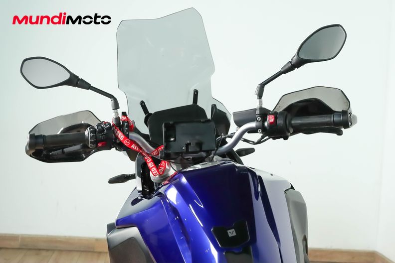 Motorbike image 10