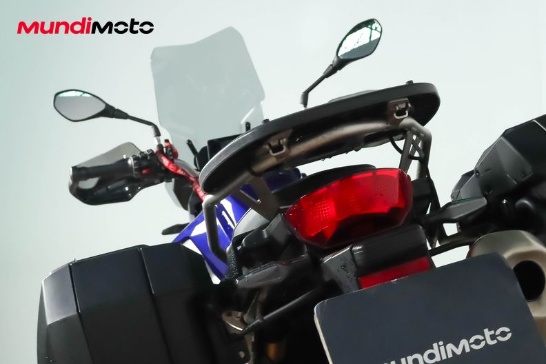 Motorbike image 9