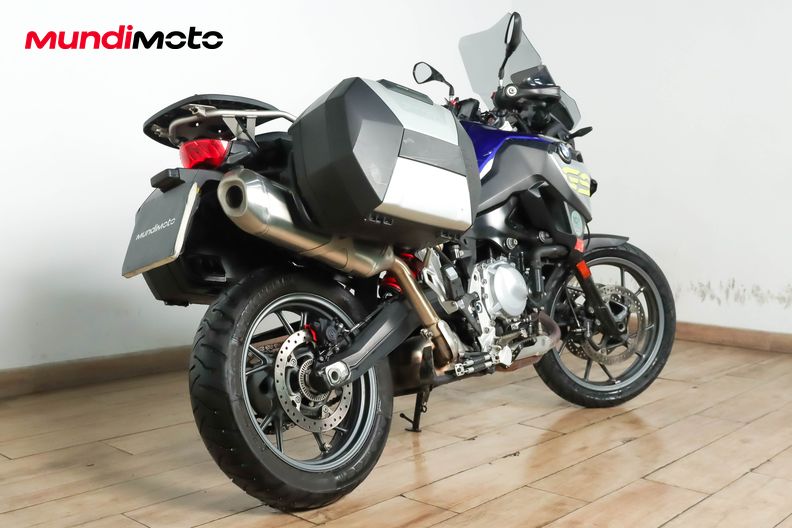 Motorbike image 2
