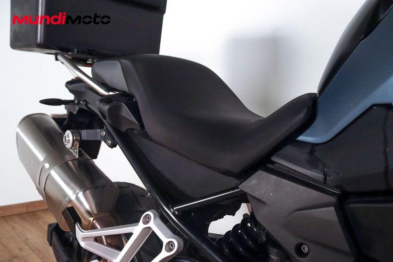 Motorbike image 13