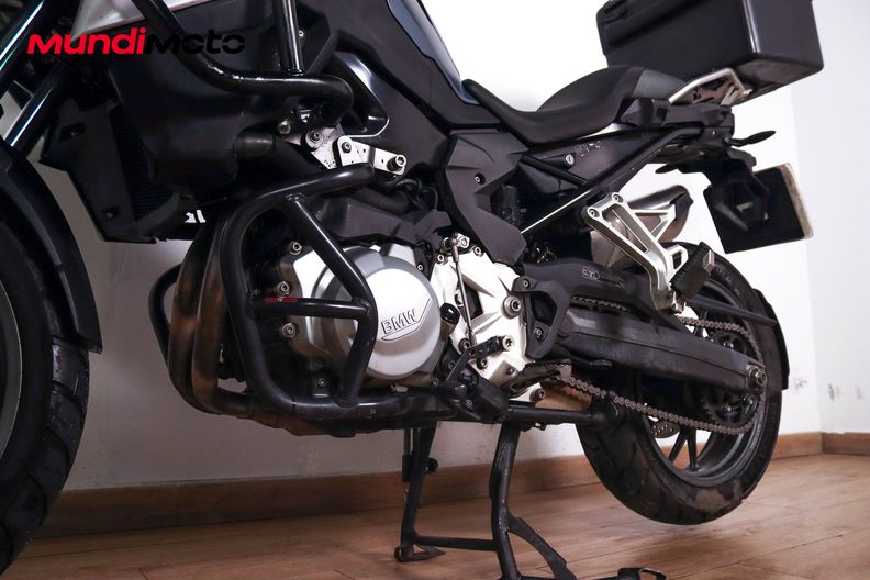 Motorbike image 8
