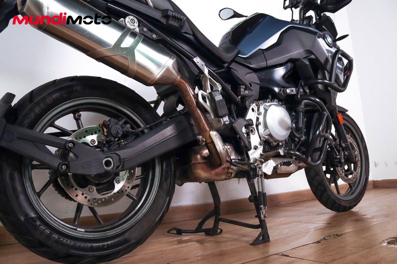 Motorbike image 3