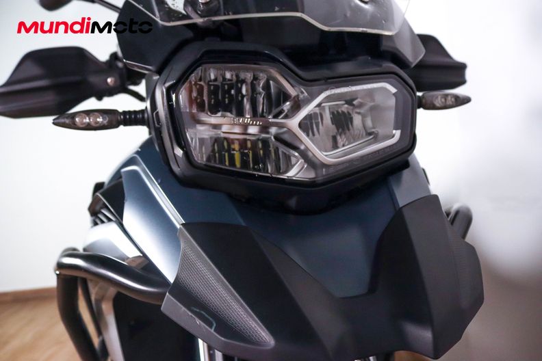 Motorbike image 4