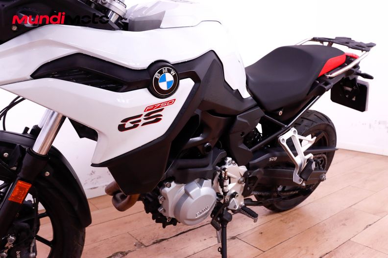 Motorbike image 8