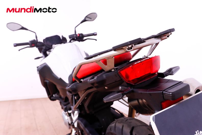 Motorbike image 9