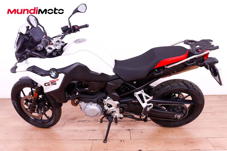 Motorbike image 5