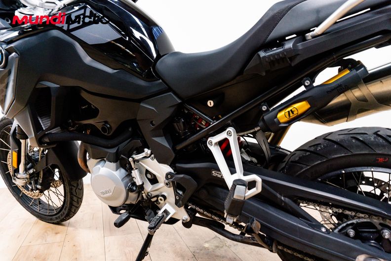 Motorbike image 8
