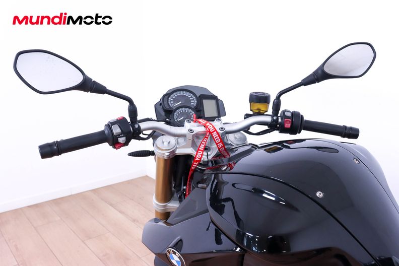 Motorbike image 10