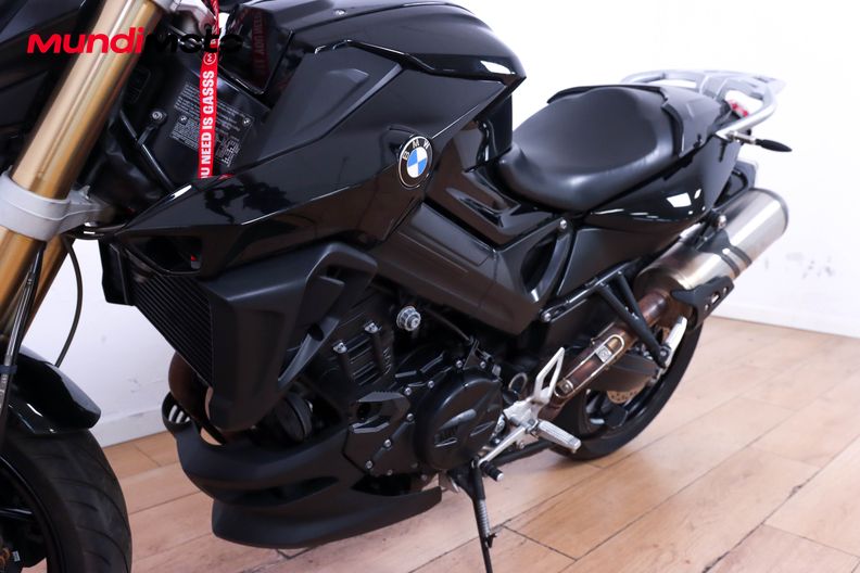 Motorbike image 8