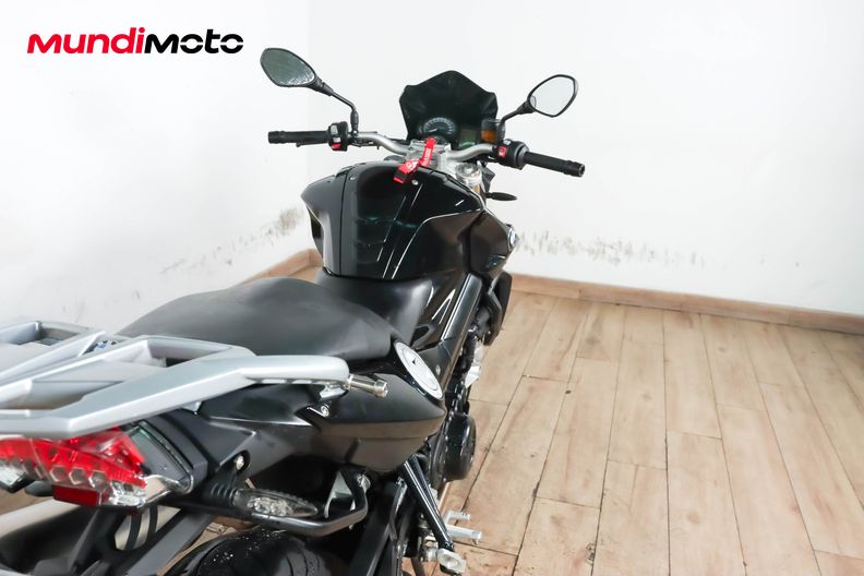Motorbike image 3