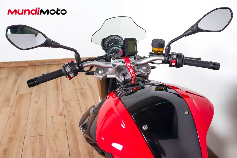 Motorbike image 10