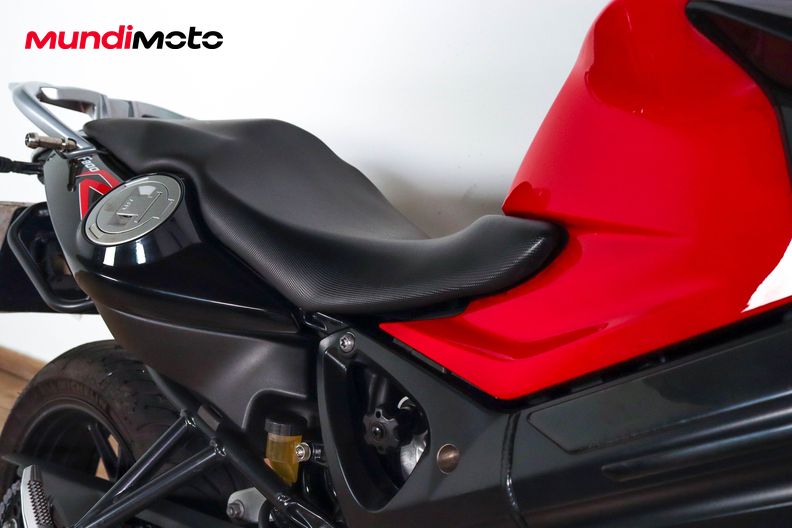 Motorbike image 13