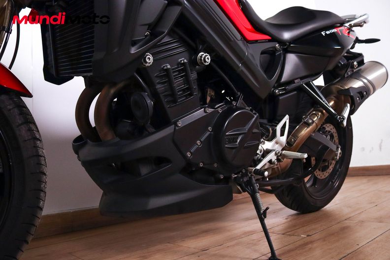 Motorbike image 8