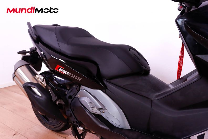 Motorbike image 13