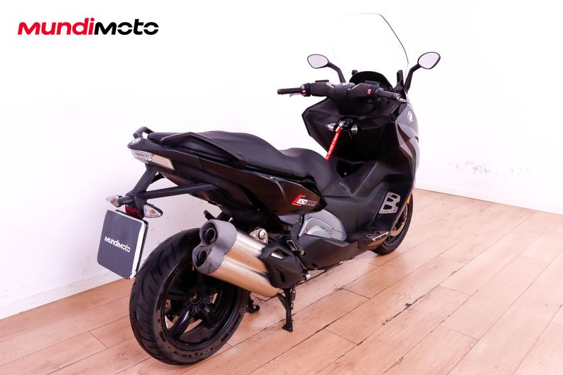 Motorbike image 2
