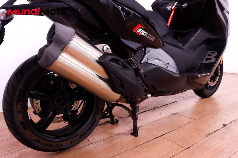 Motorbike image 3