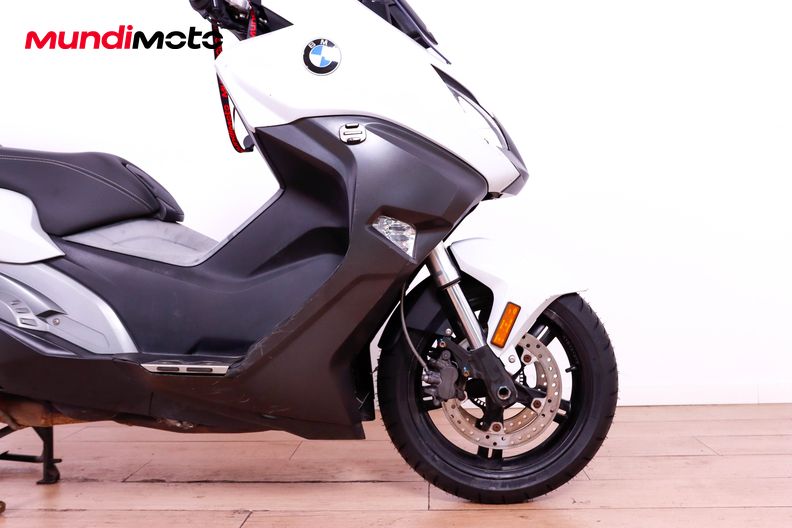 Motorbike image 12