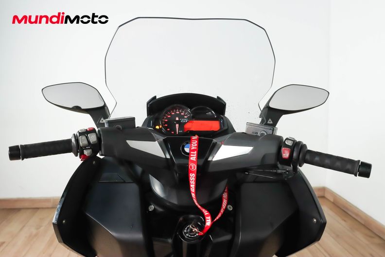 Motorbike image 10