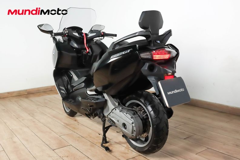 Motorbike image 6