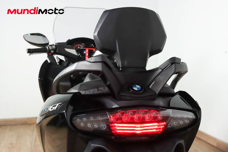 Motorbike image 9