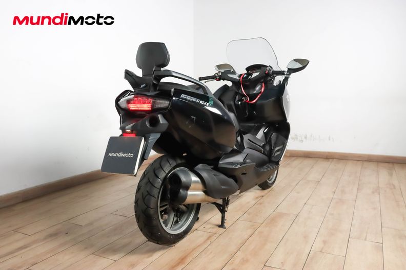Motorbike image 2